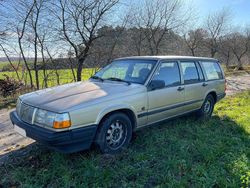 Gold Gebraucht 1990 Volvo 940 Kombi | 1.999 €