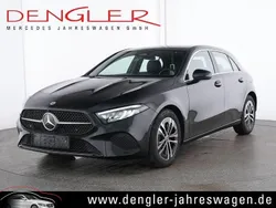 Schwarz Gebraucht 2024 Mercedes A200 Progressive Limousine | 28.890 € (Fairer Preis)