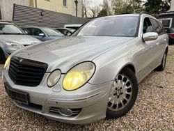 Brillantsilber metalliclack Gebraucht 2005 Mercedes E220 Kombi | 1.790 € (Superpreis)