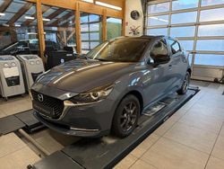 Grau Gebraucht 2023 Mazda 2 Homura-Line Limousine | 17.490 € (Fairer Preis)