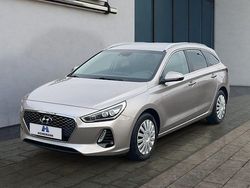 White sand Gebraucht 2017 Hyundai i30 Style Kombi | 12.990 € (Fairer Preis)