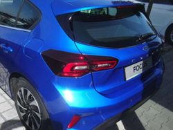 Dynamicblau metallic Gebraucht 2023 Ford Focus Titanium Kleinwagen | 24.000 € (Fairer Preis)