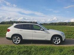 Weiß Gebraucht 2012 BMW X1 SUV | 8.750 € (Fairer Preis)
