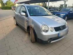 Silber Gebraucht 2005 VW Polo Cross Kleinwagen | 2.450 € (Guter Preis)