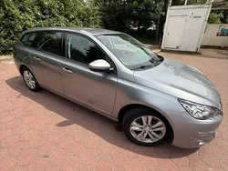 Grau Gebraucht 2017 Peugeot 308 Business-Line Kombi | 10.800 € (Teuer)