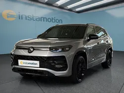 Silber Neu 2025 VW Tayron SUV | 63.099 € (Etwas zu teuer)