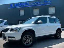 Weiß Gebraucht 2017 Skoda Yeti Outdoor SUV | 14.790 €