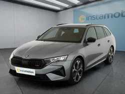 Grau Neu 2025 Skoda Octavia RS Kombi | 43.449 € (Etwas zu teuer)