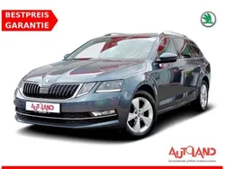 Quarzgraumet. (metallic) Gebraucht 2019 Skoda Octavia Style Kombi | 20.490 €