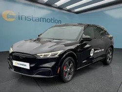 Schwarz Gebraucht 2023 Ford Mustang Mach-E SUV | 38.299 € (Superpreis)