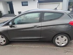 Grau Gebraucht 2021 Ford Fiesta Trend Kleinwagen | 12.199 € (Guter Preis)