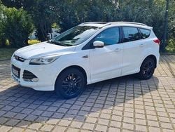 Weiß Gebraucht 2015 Ford Kuga SYNC Edition SUV | 13.000 € (Guter Preis)