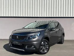 Grau Gebraucht 2018 Peugeot 2008 Crossway SUV | 10.990 € (Fairer Preis)