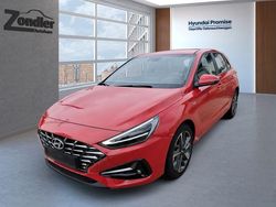 Rot Gebraucht 2024 Hyundai i30 Trend Limousine | 20.790 € (Fairer Preis)