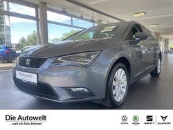 Grau Gebraucht 2015 Seat Leon ST Style Kombi | 10.480 € (Fairer Preis)