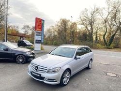 Silber Gebraucht 2011 Mercedes C180 Avantgarde Kombi | 11.990 € (Etwas zu teuer)