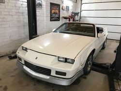 Weiß Gebraucht 1988 Chevrolet Camaro Cabrio | 5.850 €