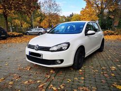 Weiß Gebraucht 2009 VW Golf Trendline Limousine | 2.500 € (Guter Preis)