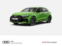 Kyalamigruen Neu 2025 Audi RS3 Comfort Limousine | 53.980 €