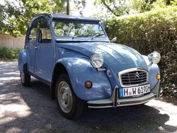 Blau Gebraucht 1982 Citroën 2CV Limousine | 8.500 €