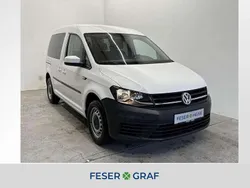 Weiß Gebraucht 2019 VW Caddy Trendline Van / Kleinbus | 17.990 € (Fairer Preis)
