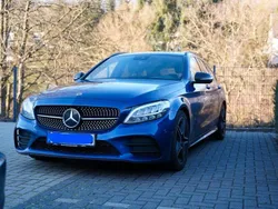 Blau Gebraucht 2019 Mercedes C220 AMG Kombi | 19.500 € (Fairer Preis)