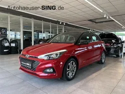 Rot Gebraucht 2020 Hyundai i20 Advantage Kleinwagen | 14.590 € (Fairer Preis)