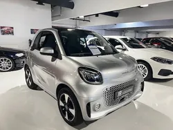 Silber Gebraucht 2021 Smart ForTwo Electric Drive Coupé | 12.999 € (Teuer)