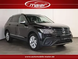 Deep black perleffekt Gebraucht 2024 VW Tiguan Allspace Life SUV | 32.200 € (Superpreis)