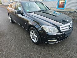Schwarz Gebraucht 2010 Mercedes C200 Kombi | 4.490 €