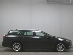 Onyx schwarz Gebraucht 2020 Opel Insignia Ultimate Kombi | 12.280 € (Superpreis)