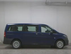 Blau Gebraucht 2021 Mercedes Vito Van / Kleinbus | 30.480 € (Superpreis)