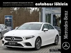 Polarweiß Gebraucht 2022 Mercedes A200 AMG Limousine | 33.333 € (Teuer)