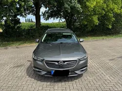 Grau Gebraucht 2018 Opel Insignia Business Kombi | 16.000 € (Etwas zu teuer)