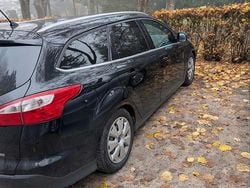 Schwarz Gebraucht 2014 Ford Focus Kombi | 5.500 €