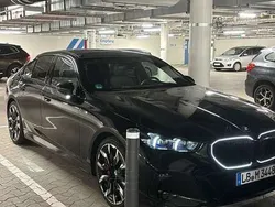Schwarz Gebraucht 2024 BMW 540 Comfort Edition Limousine | 67.500 €