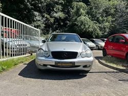 Silber Gebraucht 2003 Mercedes C180 Limousine | 3.999 € (Fairer Preis)