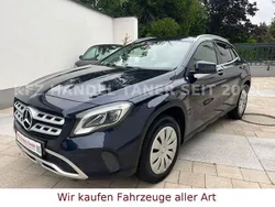 Blau Gebraucht 2017 Mercedes GLA200 SUV | 17.900 € (Guter Preis)