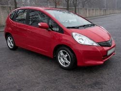 Rot Gebraucht 2012 Honda Jazz Trend Kleinwagen | 9.700 € (Teuer)