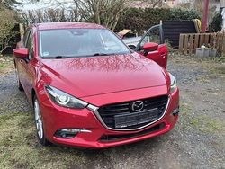 Rot Gebraucht 2017 Mazda 3 Coupé | 11.500 €