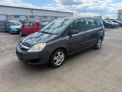 Grau Gebraucht 2009 Opel Zafira Selection Van / Kleinbus | 1.750 € (Guter Preis)