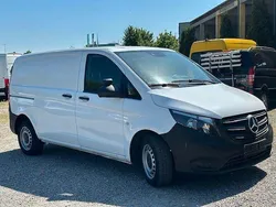 Weiß Gebraucht 2020 Mercedes Vito Van / Kleinbus | 18.433 € (Superpreis)