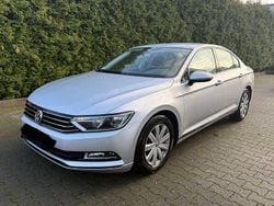 Silber Gebraucht 2015 VW Passat Limousine | 11.999 € (Superpreis)