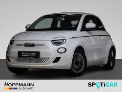 Weiß Gebraucht 2023 Fiat 500e Limousine | 19.990 € (Guter Preis)