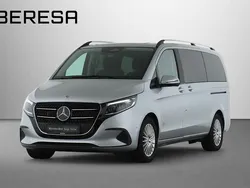 Hightechsilber Gebraucht 2024 Mercedes V250 Style Van / Kleinbus | 63.380 € (Teuer)