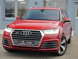 Rot Gebraucht 2018 Audi SQ7 Ambiente SUV | 38.180 € (Guter Preis)