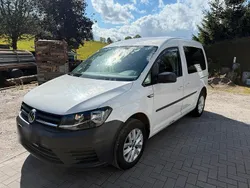 Weiß Gebraucht 2015 VW Caddy Van / Kleinbus | 6.950 €