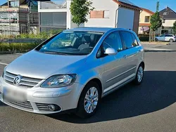 Grau Gebraucht 2006 VW Golf Plus Cross Edition Van / Kleinbus | 5.700 € (Teuer)