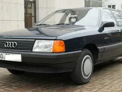 Audi 100