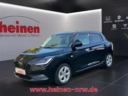 Schwarz Gebraucht 2025 Suzuki Swift Comfort Limousine | 15.899 € (Fairer Preis)